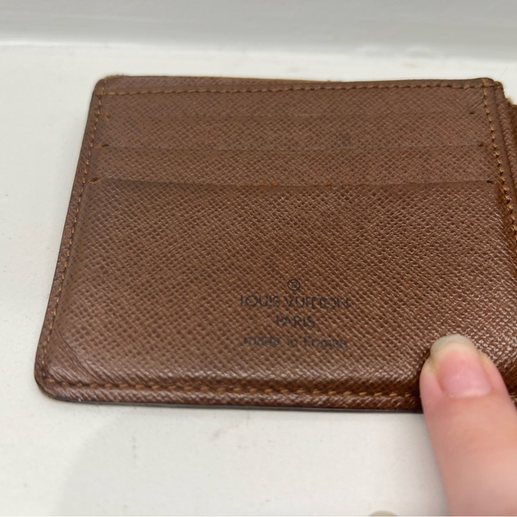 Louis Vuitton Wallet - Picture 12 of 15